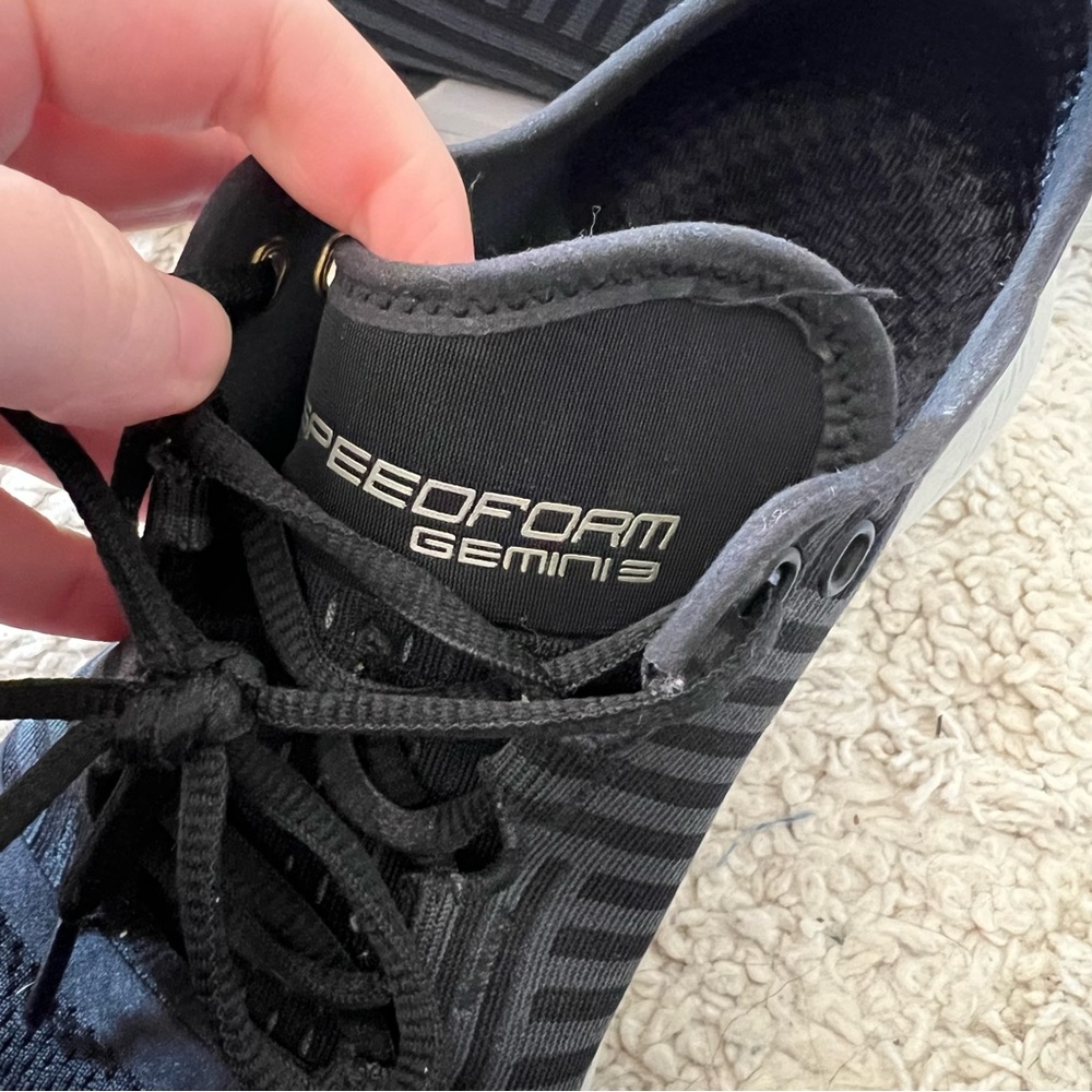 Under Armour Black Running Shoes - Picture 8 of 8
